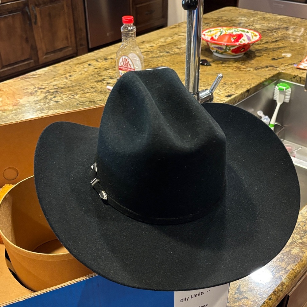 Resistol City Limits Black Western Hat - Picture 5 of 16